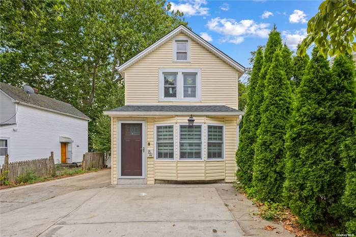 Welcome to this stunningly renovated colonial home in Port Washington, completely updated in 2021. As you step inside, you&rsquo;ll be greeted by a modern open-concept kitchen featuring granite countertops, stainless steel appliances, and ample cabinet space. The adjacent living room is an entertainer&rsquo;s dream, with oversized windows that flood the space with natural light. The den offers a versatile space that can easily be converted into a bedroom, complete with a new full bath and a sliding door that leads to the backyard. This home&rsquo;s prime location provides easy access to the town, boating marina, pond park, and shopping. Don&rsquo;t miss out on the chance to own this beautiful, modern colonial home in Port Washington.