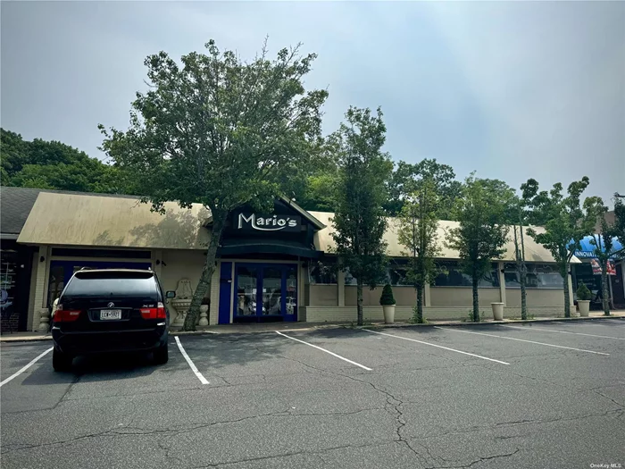 Rare opportunity to lease a 2nd generation restaurant space. Restaurant assets can remain in place. Before shuttering a few months ago, the restaurant had just under 200 seats and liquor license. The front of the house has a separate bar area with lots of seating, high tops, and cozy nooks for quiet cocktails. There is a large main dining room; a smaller dinning area just off the bar that can accommodate medium sized parties in a lively atmosphere; and a smaller room with comfy two-tops. A private party room with separate bathroom rounds out this amazing build. The back of the house has massive wine storage, full kitchen line, multiple ovens and ranges under a huge hood, and pizza ovens. DIVISIBLE!