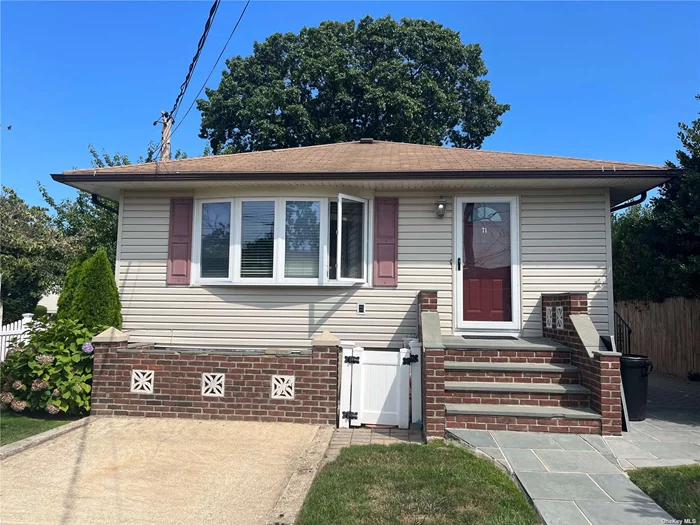 Located in Rockville Centre with Oceanside Schools this Corner Lot is a 3 Bedroom Ranch with an Extended Huge Backyard. Updated Kitchen Appliances, Hardwood Floors Throughout. Full Finished basement with High Ceilings and Separate Entrance.