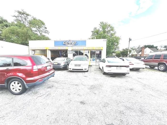 EXCELLENT OPPORTUNITY TO OWN A HIGHLY SUCESSFUL, VERY BUSY AUTO SHOP THAT DOES FULL BODY WORK, MECHANICS & TIRES. THE OWNER HAS BEEN IN BUSINESS FOR OVER 10 YEARS! COMPLETE WITH 5 BAYS -2 BAYS ARE RENTED FOR $2800 MONTH-2-MONTH BASIS, CAN BE DELIVERED VACANT OR TENANT CAN STAY. AUTO BUSINESS INCLUDES-3 BAYS, ONE TIRE BALANCE MACHINE, COMPRESSOR ONLY 2 YEARS OLD, ALL NECESSARY TOOLS, ALL PERMITS