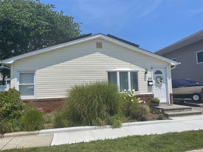 Entire House Updated 2014 ( Includes:  Kitchen w/ Corian Countertops; Appliances; Navien Tankless Water Heater; Full Bathroom; Hardwood Floors and Sub-Floors; Electric, Plumbing;Waste Line; Laminate Beams; Spray Foam Insulation. ) Newer All-in-One Washer/Dryer Combo ; Open Floor Plan; 1-Car Garage; Patio for Entertaining; Gas Heat 1 Zone In Ground Sprinklers 4 Zone  Close To Train Station!