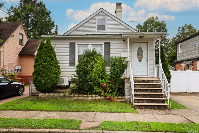 Welcome to this single-family home nestled in the village of Valley stream. Perfectly positioned on a quiet block, this 3-bedroom, 2-bathroom w/ a walkout basement is a perfect starter home . With original Hard wood flooring throughout out the house The Home Features an updated kitchen with new appliances (Less than 2 years old) including a new washer and dryer + vanity in the bathroom. MOVE IN READY.