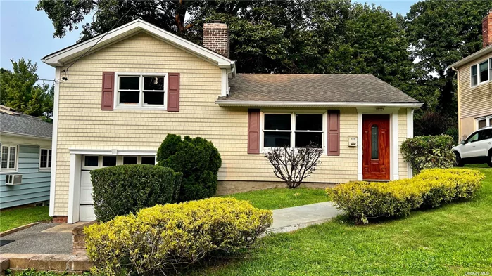 Welcome to your charming Oyster Bay retreat! This cozy 2-bedroom home features gleaming hardwood floors and a wood-burning fireplace. The eat-in kitchen features granite countertops and stainless steel appliances, with sliding doors that open to a spacious backyard-ideal for outdoor gatherings. Located just steps from downtown Oyster Bay, you&rsquo;ll enjoy easy access to a vibrant array of restaurants, shopping, and dining. Plus, you&rsquo;re moments away from beautiful beaches, water activities, and sports. Don&rsquo;t miss out on this perfect blend of comfort and convenience!