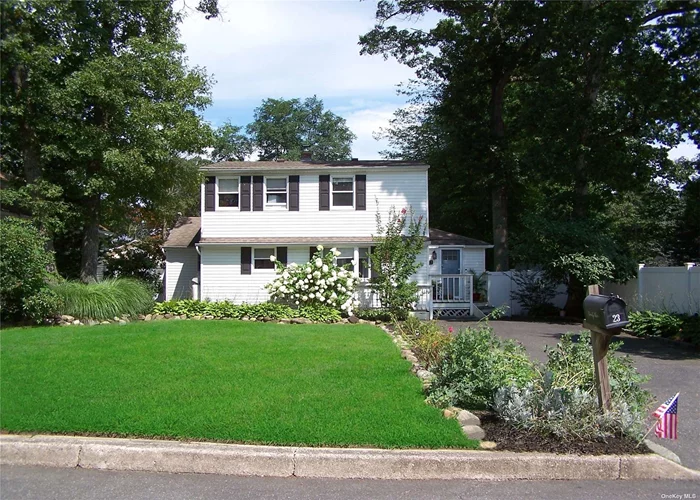 Magnificent Expanded Cape in Smithtown schools features existing hardwood floors Living rm with glass sliding doors to deck , open to Dining rm open to updated Kitchen with ss appliances and granite countertops and recessed lighting. bedroom on main level and a full bathroom and laundry on the main level. Primary bedroom upstairs with vaulted ceilings and plenty of closet space. set on a level manicured property with vinyl fencing. House has central air-conditioning and Gas stove. full unfinished basement with OSE.