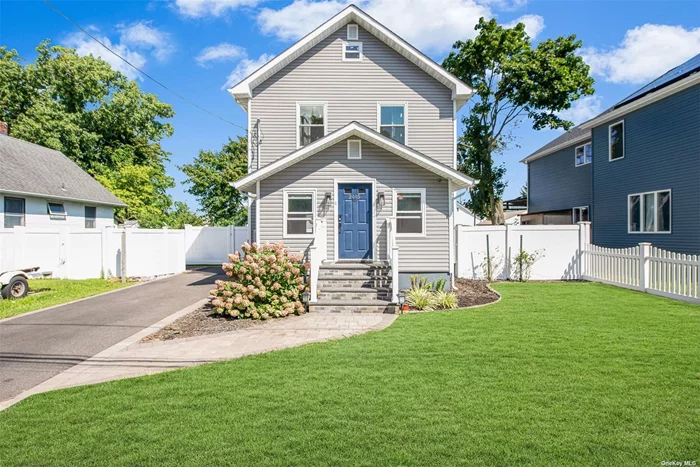 Welcome to Berkeley Place! This Fully Renovated Charming Colonial Features 3 Bedrooms & 2 Bathrooms, Making It Perfect For Comfortable Living. The Open Floor Plan & Hardwood Floors Throughout Create A Warm & Inviting Atmosphere. Enjoy The Modern Touch Of Stainless Steel Appliances In The Kitchen, And Make The Most Of The Full Finished Basement For Extra Space & Versatility. This Home Truly Has It All And Is A Must-See!