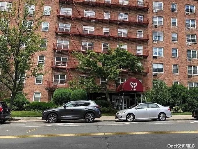 1BR/JR4 with Terrace. Hardwood floors. efficiency kitchen. Extra room is off the kitchen (2) wall AC units included. Private and quiet in the rear of the building. The terrace overlooks the Pool, tennis, and basketball court. On-site parking might be possible otherwise a waitlist for $125 per month 10 min from LIRR might be available. There are shopping strip centers, restaurants, and parks nearby. Coop approval takes about 3-5 weeks. The current tenant is moving out over the next 2 weeks. Coop Board Approval. Income verification and credit checks are required. By appt only 24 hour notice.