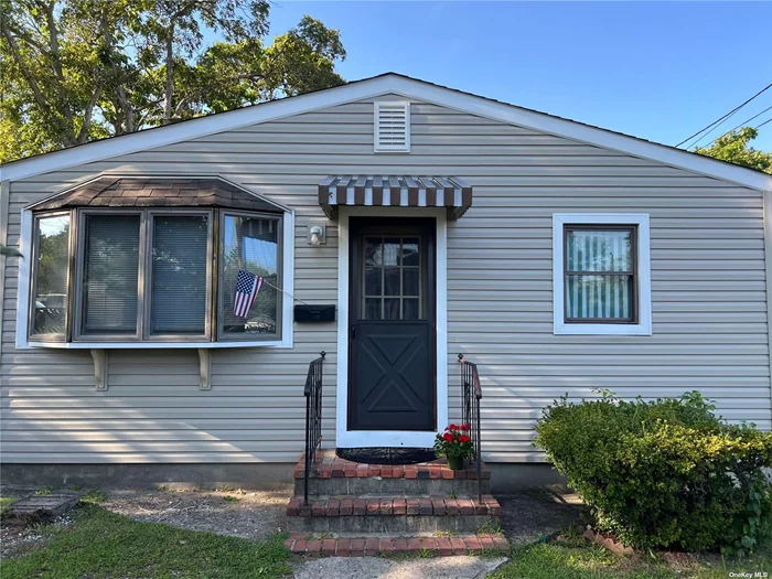 This ranch offers an unmatched affordability & convenience. Roof is only ten years old, the Vinyl Siding is brand new , updates include the Kitchen & bath as well as the Burner and interior flooring as well. This home has unbelievably low taxes making it one of the most affordable homes on the market right now!