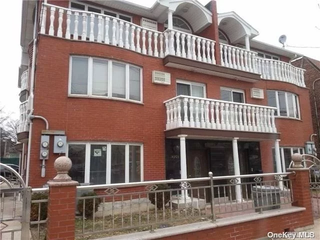 Location Location Location, Downtown Flushing, convenience all, Public Transportation, Restuarant, School and Supermarket, Kissena Park, 18years New Brick Semi - Detached construction, fenced yard and private driveway and Balcony and more, CAN COMBINE SALE WITH 142-05 45AVE, FLUSHING