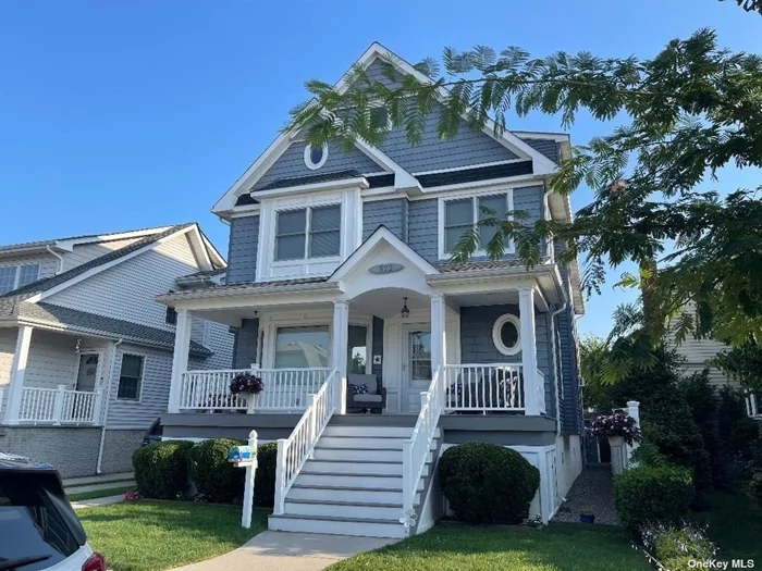 Long Beach--Cozy and Adorable-- 3 room rental with private porch has a large private porch, It is a unique find in a prestigious 2 family home, --You have privacy and serenity secluded off the yard, Convenient to shopping , public transportation, the beach and the Long Island Railroad Pristine