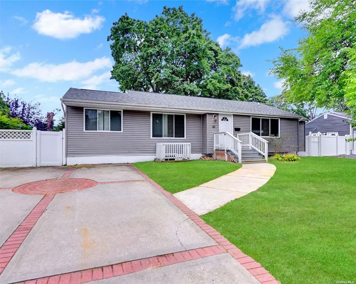 Ranch Style Home. This Home Features 3 Bedrooms, Full Bath, Formal Dining Room & Eat In Kitchen. Centrally Located To All. Don&rsquo;t Miss This Opportunity!