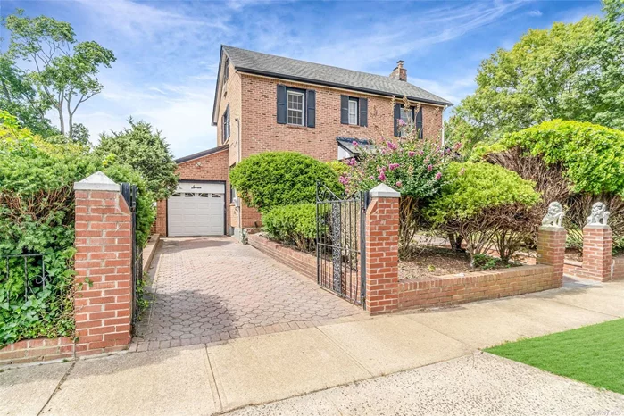 Charming Fully Renovated Colonial in Malvern School District Welcome to your dream home! This stunning 3-bedroom, 1.5-bathroom colonial has been fully renovated with modern upgrades and tasteful finishes, making it the perfect blend of classic charm and contemporary comfort. Brand New Kitchen: The heart of the home features a brand-new kitchen equipped with stainless steel appliances, elegant granite countertops, and a spacious island perfect for casual dining. It seamlessly flows into the formal dining room, ideal for hosting dinner parties. Enjoy a gorgeous sunroom, perfect for entertaining guests or relaxing with a cup of coffee. This bright and airy space adds a touch of tranquility to your daily routine. Fully Finished Basement: Expand your living space with a fully finished basement, offering endless possibilities for a home office, gym, or entertainment area. Updated Bathrooms: The home boasts two beautifully renovated bathrooms, adding a touch of luxury to your daily routine. This home is just minutes away from local parks, shops, and dining, offering convenience and a sense of community. Don&rsquo;t miss the chance to make this beautiful home your own!