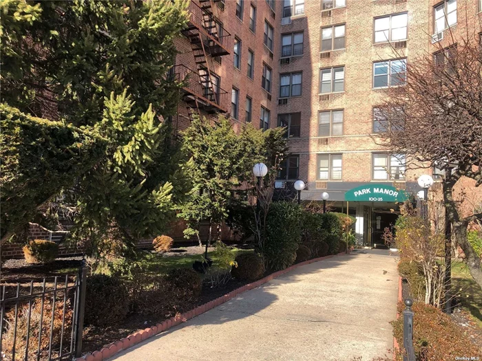 Bright and sunny studio condo, Low Common Charges (Includes Heat, Cooking Gas, Hot Water). Eastern Exposure, L shape unit has option make a small bedroom, Well Maintained Condo With Doorman, Elevator, Live In Super, Bus Stop And Subway On Corner And Close To All Shopping Area & Restaurants. Excellent Starter Property For Investment