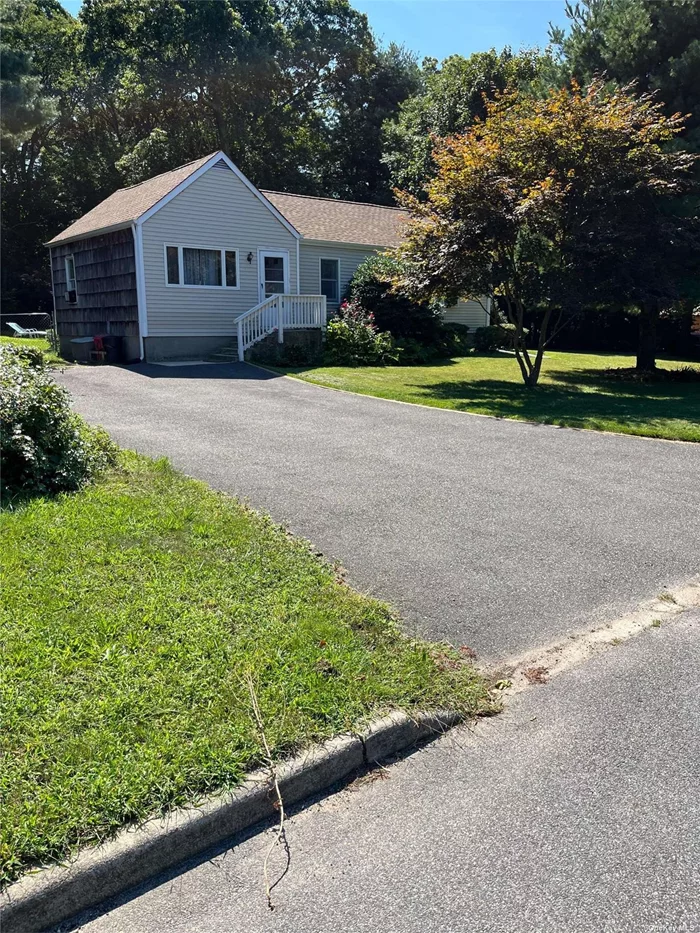 Prime Smithtown Location. This home has lots of potential. Needs TLC. Low Taxes.3 Bedroom 1 bath Ranch on a Flat 1/2 Acre. New Roof. Hardwood floors under carpet. Don&rsquo;t Miss this one.