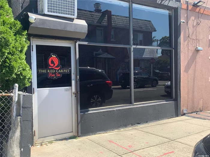 Property is 1500 Sq Ft, situated on a busy strip of Merrick Blvd. Heavy foot traffic, good for all business, office, fitness center etc. Has a lot of potential. Location is key here as the space is now occupied by a hair stylist. The present leasee is willing to negotiate some equipment and furniture.