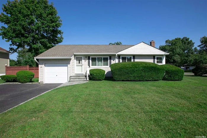 Welcome to 179 Evergreen Avenue.........This Charming Ranch style home features an updated Eik, open to the Living Room & Dining Room, 3 Bedrooms & an Updated Full family bath. Additional features include an Attached 1-car garage, 200 Amp Electric, Alarm, Natural Gas Cooking , New Gas Burner, New Central Air Conditioning,  Generac Generator, Vinyl Siding, Newer Roof(2018), Paver Walkways, all this and much more set on over a 1/4 Acre of property! You do not want to miss this, it will not last!!!