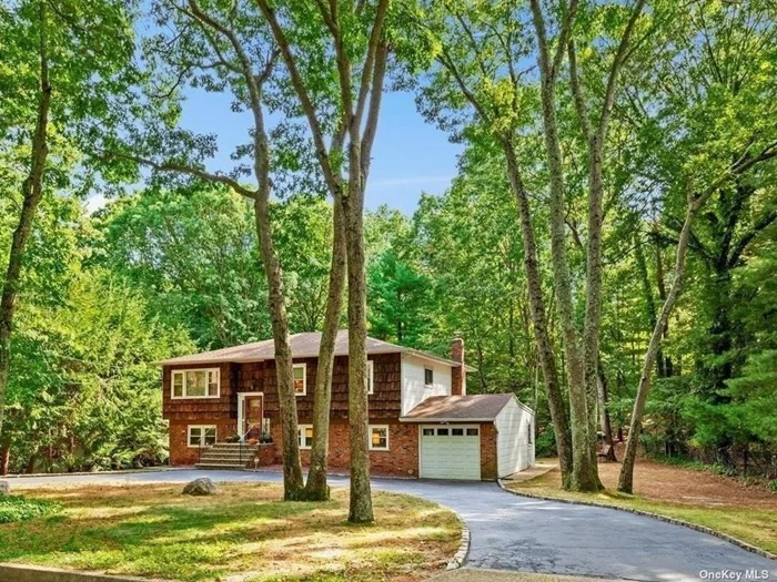 Don&rsquo;t Miss this great opportunity to own a home in sought after Smithtown Pines. This home Boasts 4/5 Bedrooms 2 Full baths and much more. Pictures, Floor Plan and Tour Coming Soon.