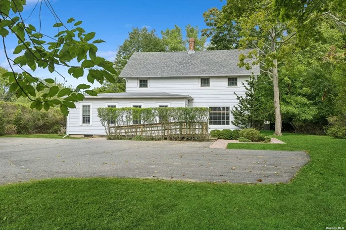 Located in a prime location on Hampton Road, this two story building with a full basement offers almost 1700 square feet of office space. The second floor office has its own private entrance. The building sits on .50 acre with ample parking. The building renovations include a conversion to natural gas, underground electric service added, two electric meters installed and new septic.