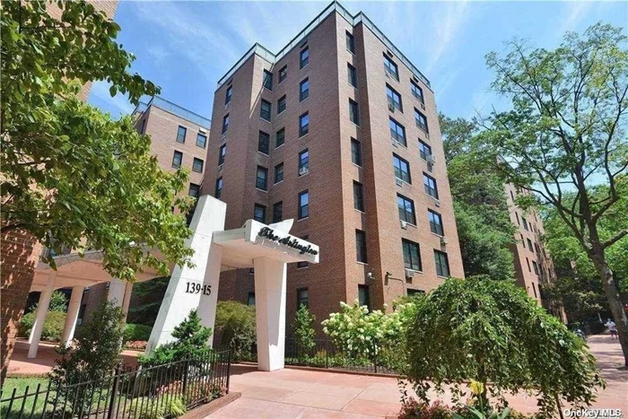 This spacious & bright 1Br unit offers an open layout, MANY closets, lovely wood flooring throughout, & windows offering views of the surrounding areas. This unit has A LOT of potential & located in one of the most favored building in Briarwood. The Arlington is a 24Hr Full Service Doorman building with: BuildingLink, indoor parking (monthly fee), two laundry facilities, indoor playroom, bike room, storage room (fee), outside private playground & much more! Pets welcomed. Located just steps to express train, local & city bus, shopping, all major highways & all points of interest.