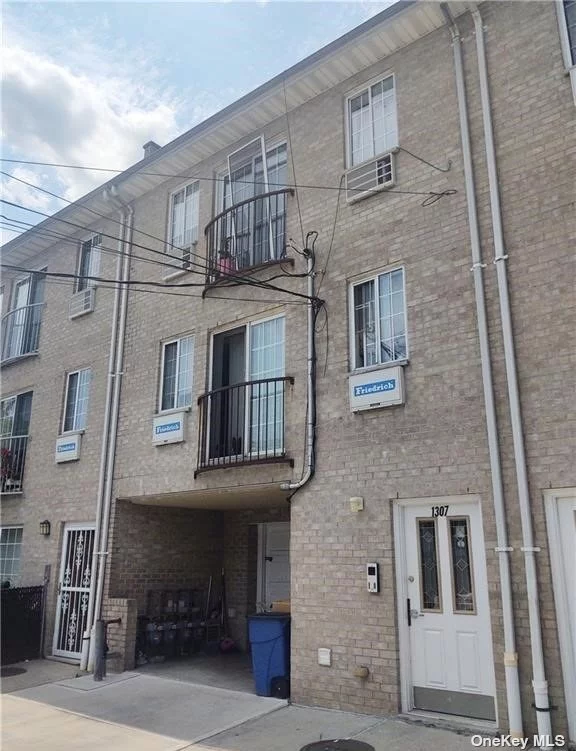 .Welcome to 1307 Vreeland Avenue. This is a legal 3 family WHICH IS BEING SOLD FULLY OCCIPIED. This is a extremely well maintained investment property located in the Schuylerville section of the Bronx. This triplex features 3 units, 6 bedrooms, 5 full bathrooms, 1 car garage, private driveway, common laundry room, 4 separate heating zones, 4 separate hot water heaters, a fire sprinkler system, & a large backyard. The first floor unit is a 1 bed 1 bath unit. The second floor unit is a 3 bed 2 full bath unit. The 3rd floor unit is also a 3 bed 2 full bath unit. The basement is also fully finished with plenty of room for storage or a rec room. Conveniently located close to public transportation, major highways, and airports 1307 Vreeland is a great investment in New York City.