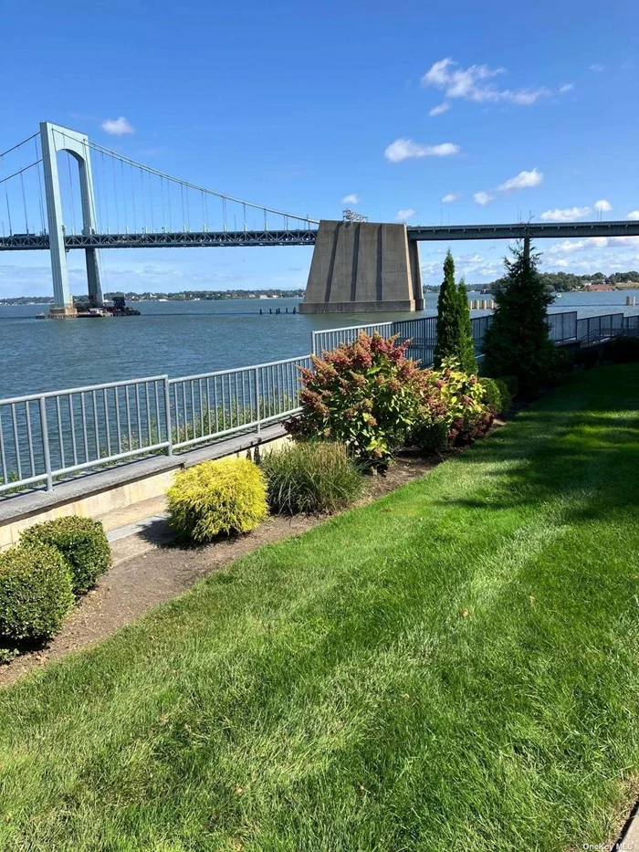 WELCOME TO LUXURY AMENITY INCLUDING . SPECTACULAR WATER AND BRIDGE VIEWS, DOORMAN, OUTDOOR POOL , FISHING DOCK, COMMUNITY ROOMS, LOCATED IN BEAUTIFUL BEECHHURST PLAYGROUND. EXPRESS BUS TO MANHATTAN.