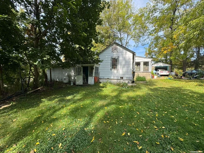 Spacious 3-Bed, 2-Bath Home on Generous Lot! Unlock the potential with this single-family investment property! Featuring three well-sized bedrooms and two full bathrooms, this home offers ample space. Nestled on a generous lot, there&rsquo;s plenty of room for outdoor living or future expansion. With strong rental demand in the area, this opportunity won&rsquo;t last long-act fast and secure your investment in a growing neighborhood! Don&rsquo;t miss out!