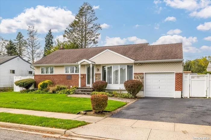 Ranch style house on a 70 x 100 lot, close to children s park.