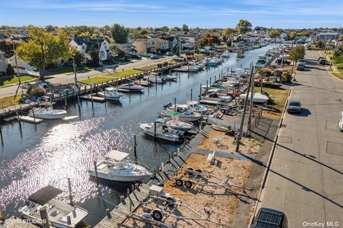 WHERE ARE ALL MY BOATERS..DON&rsquo;T LET THIS SLIP AWAY FROM YOU..5 BOAT SLIPS ON THE CANAL IN MANDALAY..MINUTES TO OPEN BAY..2 PLOTS..SECURITY CAMERAS STAY..FRESH WATER FED WATER DOESN&rsquo;T FREEZE IN THE WINTER..GREAT LOCATION..LOW TAXES..PROPERTY IS ACROSS THE STREET FROM 2414 HEMPSTEAD LANE..PROPERTY/SLIPS ARE A FEW LOTS DOWN ALONG THE CANAL SOUTH OF 3 HEMPSTEAD LANE..SOLD AS IS....