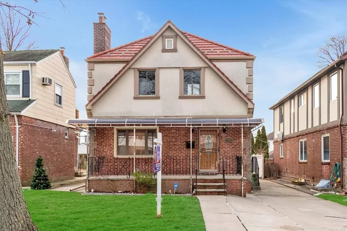 Step into this fully renovated house located in the heart of Hollis Hills. House features Foyer, living room, dining room, extra-large eat-in kitchen, family room and a half a bath, 2nd Flr: 3 bedrooms with one full bathroom and 1 half bath, Basement: Full finished with family rood and a full bath. The house also has a 2 car garage and a beautiful backyard great for entertaining.