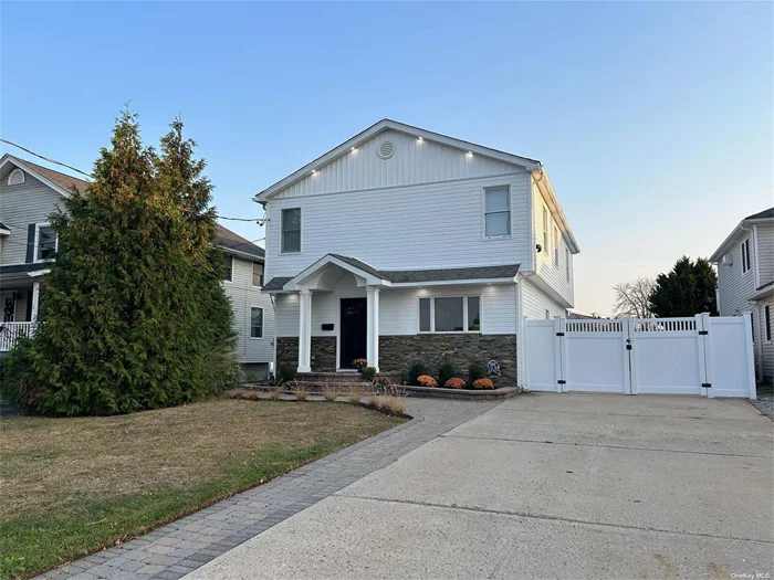 This beautiful waterfront 4 bedroom, 2.5 bath Colonial sits on a serene canal featuring 2 boat slips (50&rsquo;x20&rsquo; & 30&rsquo;x11&rsquo;). Highlights include low taxes, solar panels, and energy efficient appliances. The spacious backyard features trex decking, pavers, and plenty of open space to entertain. Inside includes a large open concept kitchen with granite countertops and stainless-steel appliances. Laundry located on second floor, remodeled tile bathrooms, and gorgeous balcony view overseeing the canal. Walking distance from Amityville Village Park & Private Beach, only 2 miles from Train Station makes for easy commuting.