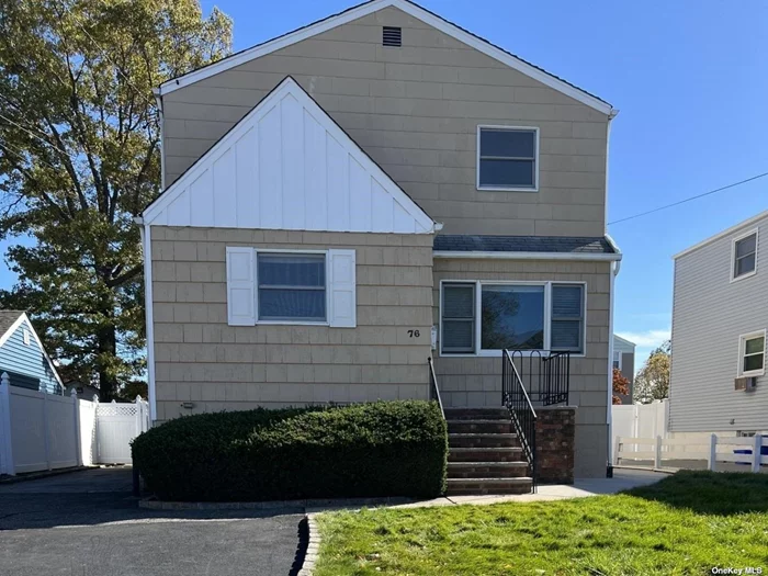 Mint First floor apartment feature 3 Bedrooms /1 bath in a 2 family home . Washer and dryer in the unit, backyard and parking. Close to Long Island railroad-45 minutes from NYC by train . Utilities are not included.