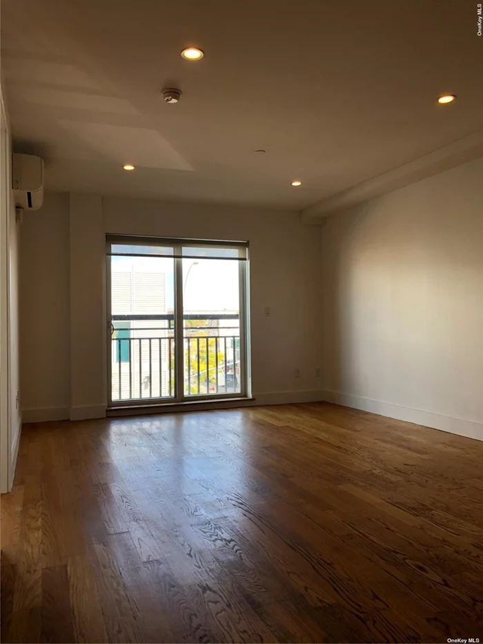 Your perfect investment or future home awaits in this *stunning* 1-bedroom condo located in the heart of **Ridgewood, Queens**. This modern, move-in-ready unit features: ? Sleek stainless steel kitchen** with dishwasher, microwave, quartz countertops, and subway-tiled backsplash  ? Convenient **Washer/Dryer in-unit ? Individually controlled heating/cooling split HVAC units ? Ample storage with a personal storage locker ? Deeded parking spot included** in the purchase price for ultimate convenience  ? Building amenities include a **common roof deck** with panoramic views, a **fitness room** ? Pets Allowed This unit comes with a **tenant in place , making it a fantastic opportunity for investors Set on Fresh Pond Road and Menahan Street, this condo puts you right in the center of Ridgewood&rsquo;s thriving scene, known for its mix of restaurants, bars, and parks. Explore: ??? **Great Local Dining**: Enjoy meals at **Rosa&rsquo;s Pizza**, **The Ridgewood Ale House**, and **Milk & Pull Coffee Shop**  ?? **Bustling Nightlife**: Relax at **Onderdonk & Sons** or unwind at **Julia&rsquo;s Beer and Wine Bar**  ?? **Parks & Recreation**: Take a stroll through **Grover Cleveland Park** or explore the greenery at **Forest Park**, with walking trails, picnic areas, and more  ?? **Convenient Transit**: Easy access to **Q58, Q38, Q54, Q64 buses** and the **M subway** at **Fresh Pond Road**, making commuting to Manhattan and beyond a breeze a **deeded parking spot**