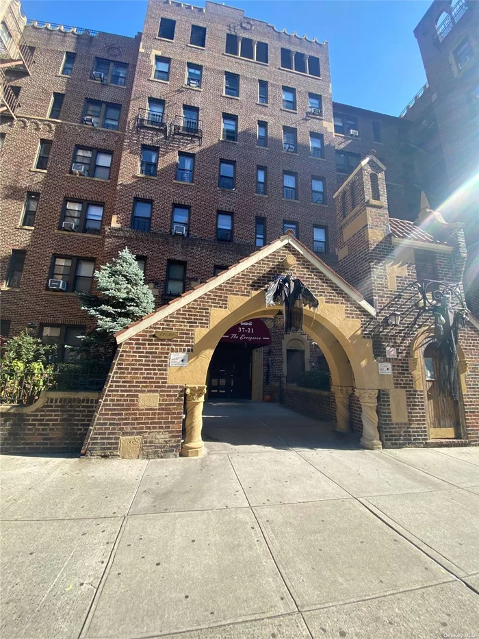 Historic District of Jackson Heights, Queens. This fully renovated and restored 1930&rsquo;s studio apt. Open kitchen island with stainless steel appliances that include refrigerator, Microwave, stainless steel stove. Fully renovated bathroom features stand up shower .Apartment for rent is positioned on a quiet tree lined street in the Jackson Heights Historic District and surrounded by a highly diverse neighborhood with a visibly vibrant sense of community, while offering a wide array of shopping and dining options. Situated on the third floor of a well maintained six-story two-new elevators cooperative with a live-in superintendent and a laundry facility in the building. This spacious property is approximately 450 square feet with 9 ft. ceilings and full of luxurious and classic features. Only two blocks from the #7 train at the 82nd Street Station. The neighboring Jackson Heights transportation hub will also take riders to mid-town Manhattan in only 30 minutes via the E, F, M, R or #7 trains. The #7 train also easily connects to the Long Island Railroad (LIRR) stations at Woodside or Flushing-Main Street. Only a 10 minute LIRR train ride from Woodside to Pennsylvania Station. For Travelers, take a 10-minute taxi ride or express bus to LaGuardia Airport or a 20-minute E-train ride to the Air Train at the Sutphin Boulevard-Archer Avenue-Station to JFK Airport. For sports enthusiasts, just a 10 minute #7-train ride to Citi-Field, Flushing Meadows Corona Park and the U.S. Open Tennis Center. What&rsquo;s more? For shopping enthusiasts, it is a 15-minute train ride to Flushing-Main Street and the Shops at Sky View center; one stop shopping at its best.