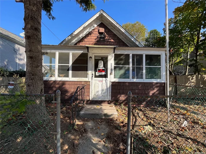 Excellent investment opportunity in the heart of Riverhead. Home needs a complete and total renovation. Drive by only, no interior access.