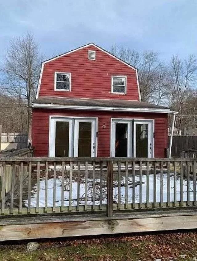 3 bedroom home with fenced yard. Will need a lot of work to make this house a home again