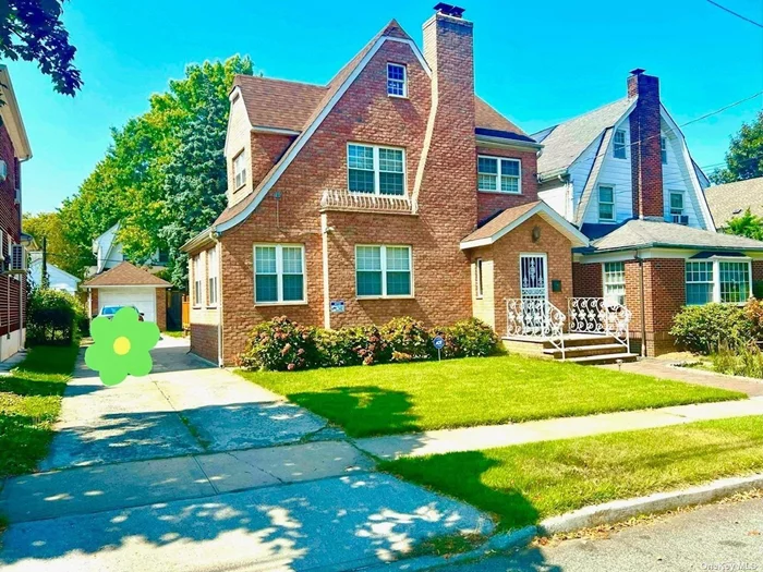 Solid brick construction completed in November 2010 with 4 bedrooms, 2 full and 2 half bathrooms. Brand new Daikin heat pump units installed throughout the entire house. Well-maintained front and backyard, perfect for relaxation. Just a 3-minute to the popular Bowne Park and conveniently located close to supermarkets, pharmacy, restaurants, day cares, schools, bus (12 mins to Flushing), long island railroad (5 mins to Flushing). Close to ALL!