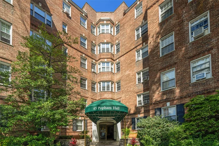 Beautiful pre-war building in the heart of Scarsdale. This two-bedroom, two-bathroom apartment is ready for occupancy. Features include stunning herringbone floors, large closets, new appliances, and ample abundant space. Gracious entry lobby, doorman, with great staff, and on-site super. Light and bright laundry on lower level. Back door to outdoor private parking - $250 plus tax per month. Heat and hot water included in rent. Bus to Fox Meadow School and Scarsdale Middle School. Located in beautiful downtown Scarsdale. Walk to shops and train. A must see!