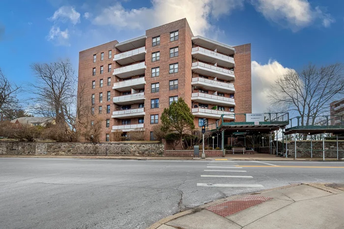 Check out this Bright, Spacious Move-In Ready 1 Bedroom, 1 Bathroom Co-Op Apartment in Longview Terrace Complex in Port Chester. Located on the 5th Floor it features elevator access, and a common laundry located on the ground floor. This Complex is close to the Port Chester Metro North Railroad Station, Downtown Port Chester and Greenwich, CT. With quick and easy access to Route 95 and the Hutchinson River Parkway. Commuting to NYC, Greenwich or Stamford is a breeze. Enjoy local shopping, dining and more all within a short distance. Schedule a Showing Today.