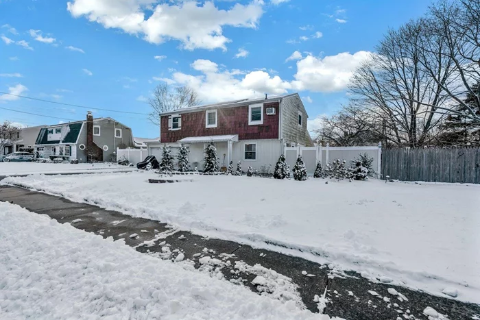 Beautiful, renovated Home located 4 minutes away from Suffolk Community college, close to shopping, public transportation, entertainment, parks, etc. features updated baths, 4/5 brs and possible mother and daughter with proper permits. Centrally located to all.