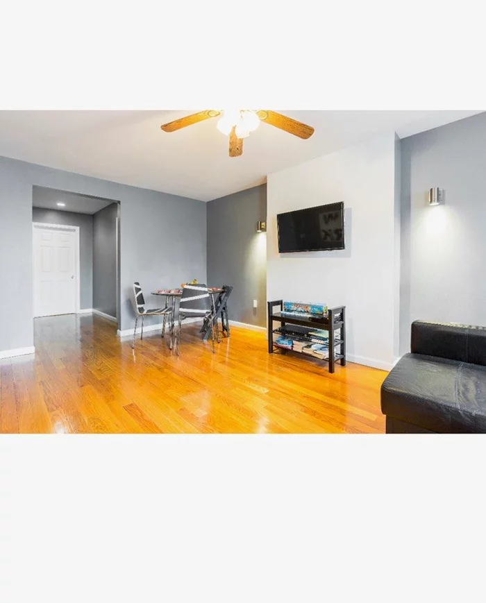 Large, Sunny, Modern 1 Bedroom Apartment on First Floor in a Private House. Heart of Bushwick With Plenty of Stores, Restaurants, Train, Buses, Schools And Many More.