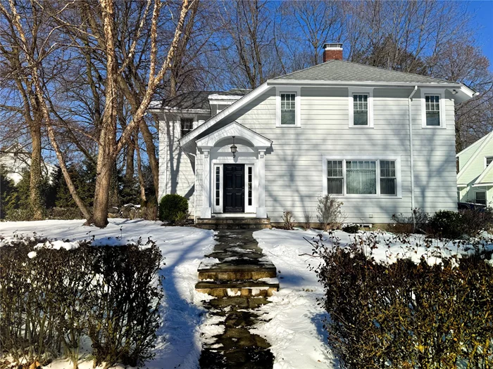 Move right in to this recently gut-renovated gem! This beautifully appointed three-bedroom, three-and-a-half-bathroom house is an exceptional blend of thoughtful, modern design and contemporary convenience in the interior, while retaining the delightful 1920s character of the exterior. Gut renovated in 2010, this home offers top-notch finishes, spacious bedrooms, each with a private en-suite bathroom, a finished basement with a bonus room and excellent storage, and an unbeatable location. At the heart of this home is the expansive chefâ€™s kitchen by Bilotta, a true masterpiece for anyone who loves to cook and entertain. Featuring stainless steel appliances, abundant counter space, custom cabinetry, and a large central island, this kitchen is as functional as it is beautiful and opens directly into an open-concept dining space. The bright, large living room with floor-to-ceiling built-ins creates a warm and inviting space for entertaining or spending quality time with the family. A separate family room, powder room, mudroom, and foyer complete the first floor. Situated a stone&rsquo;s throw from Edgewood elementary school, about a half a mile from Scarsdale High School, and less than a mile from the Scarsdale train station, the location of this home could not be more convenient! If you have dreamed of buying a move-in ready home in a great location in Scarsdale, look no further and schedule your viewing right away.