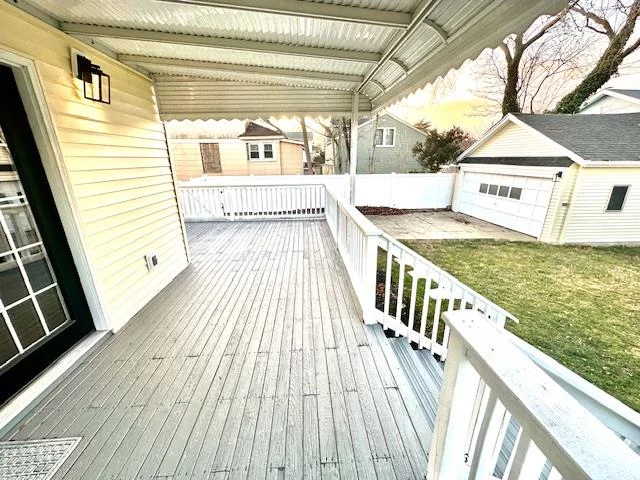 Deck