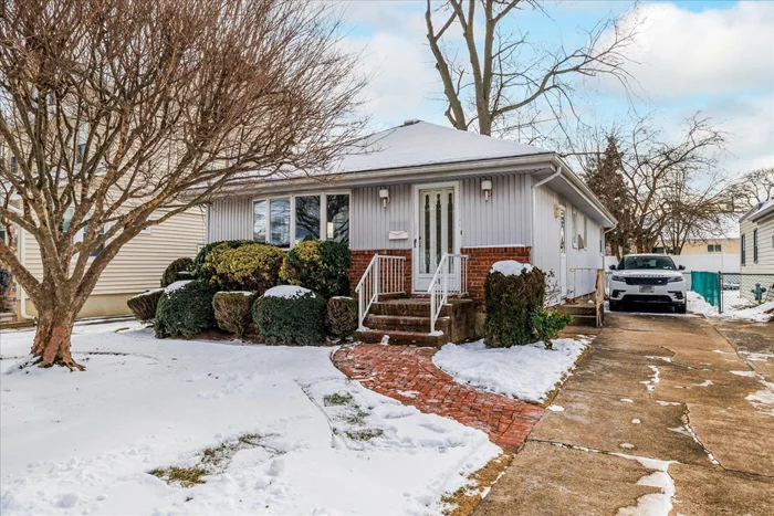 Charming 3 Bedroom 1 Bath Ranch, Featuring, Living Room, Dining Room, EIK, Large Basement with High CeilingsGas Heating and Central Air Conditioning New Roof, Great Location Don&rsquo;t Miss This One.