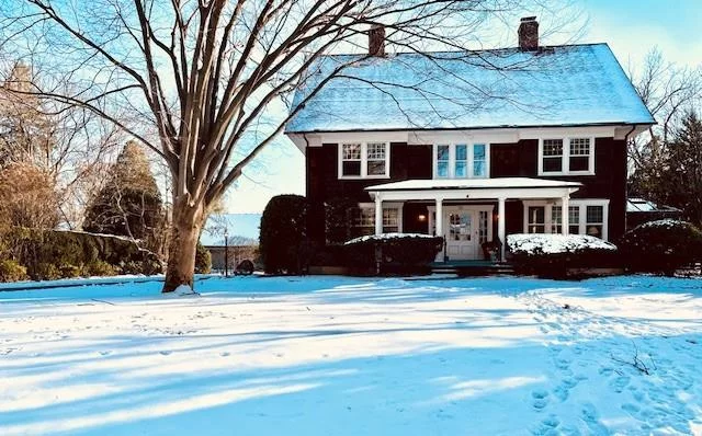 This wonderful 10 room Colonial Cira 1909 is situated on a beautiful tree lined street in the heart of the incorporated Village of East Williston.