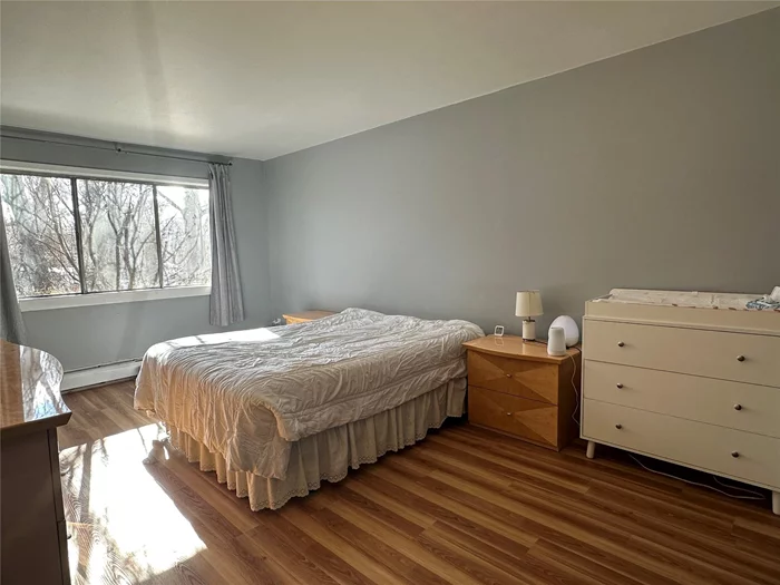 One Bedroom CondoLight FilledSpaciousLaundry in UnitParking45 Minutes to ManhattanLake and Boat DockPool, Clubhouse, Playground, Tennis and BasketballWoodland and StreamsHOA Includes Heat - Hot Water - Water - SewerNo Pet RestrictionsWalk to Hudson River Front and Cortlandt Yacht Club