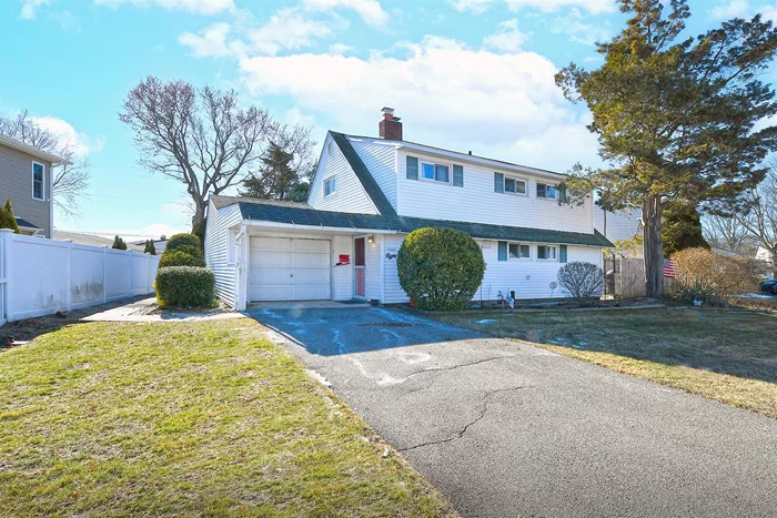 Spacious Exp Cape,  4BRS,  2BTH, One Bth is Handicap accessable, Garage,  Desirable Hicksville , Minutes to LIRR Updated Oil Burner and Oil Tank Above ground. Make It Your Own! Sold As IS