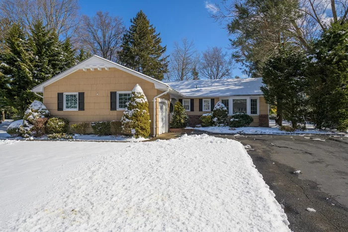 This charming ranch-style home offers a bright and inviting floor plan, featuring a spacious living room with abundant natural light, a formal dining room, a generous sized den with fireplace and an eat-in kitchen. The primary bedroom includes an ensuite, complemented by 2 additional bedrooms. A spacious, unfinished partial basement provides ample room for storage and potential for customization. The property is situated on a flat, well-manicured lot, ideal for outdoor activities. Additional amenities include a garage and a desirable mid-block location.