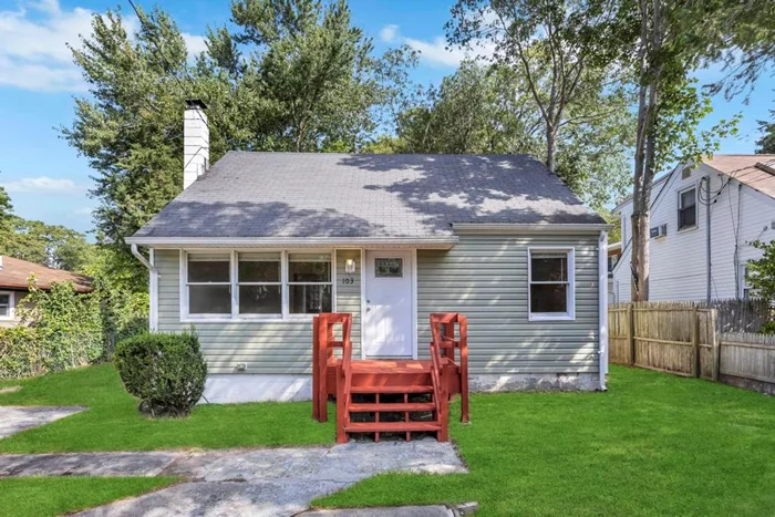 Charming 4 Bed, 1 Bath Home. Completely Remodeled w/Hardwood Flooring, New Kitchen, Quartz Counters, SS Appliances, Updated Bathroom, & Cesspool is brand new Precast. Enjoy the Spacious Private Backyard, this Home is Move in Ready!! Enjoy Summer BBQs, Smiths Point Beach, and Local Parks Near By!