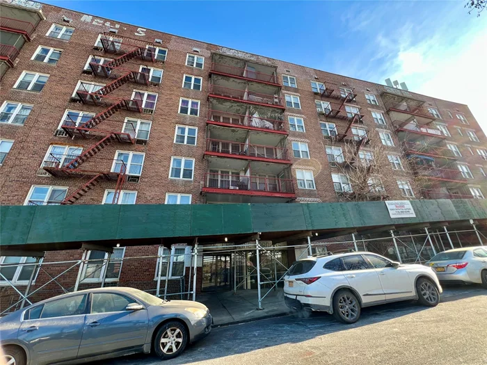 This sun-filled 750 sq. ft. apartment in the heart of Elmhurst is a fantastic opportunity for investors or first-time buyers! With a spacious layout, great natural light, and an unbeatable location, this unit wonâ€™t last long. Priced to sell immediately, it&rsquo;s a rare find in a prime location. Close to transportation, highways, schools, malls, and all the conveniences of town.