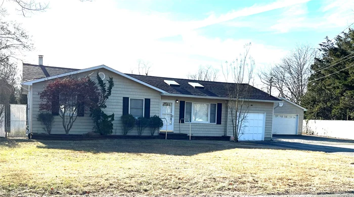 This well kept 3 Bedroom, 2 Bath Ranch home boasts endless potential with its cathedral ceilings, central AC system, spacious living room & Eat-In-Kitchen.  Kitchen has ample amounts of counter and cabinet space. This home also includes a large Master Bedroom with an en suite bath. Don&rsquo;t forget the fully finished basement which includes 3 rooms with a separate entrance!! Outside features a beautifully landscaped yard with a gorgeous paver patio and is fully fenced.