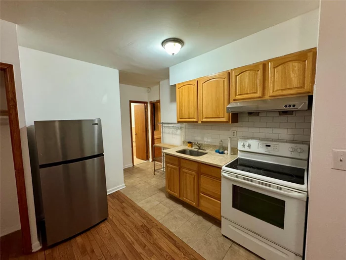 2 Bedroom/1 Bathroom Apartment In Washington Heights!Great deal, wonâ€™t last!